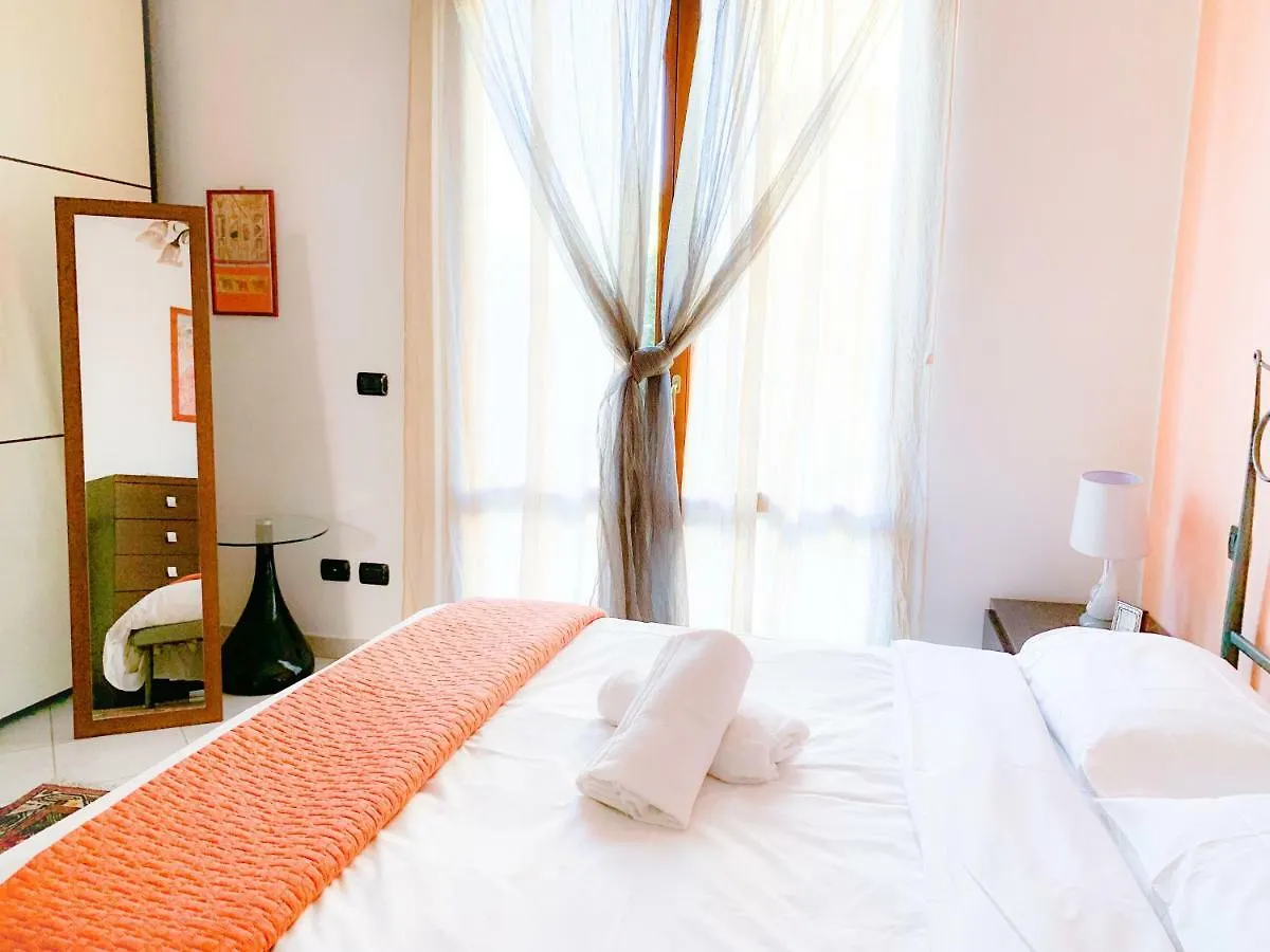Le Mille E Una Notte Apt In Lucca Apartamento